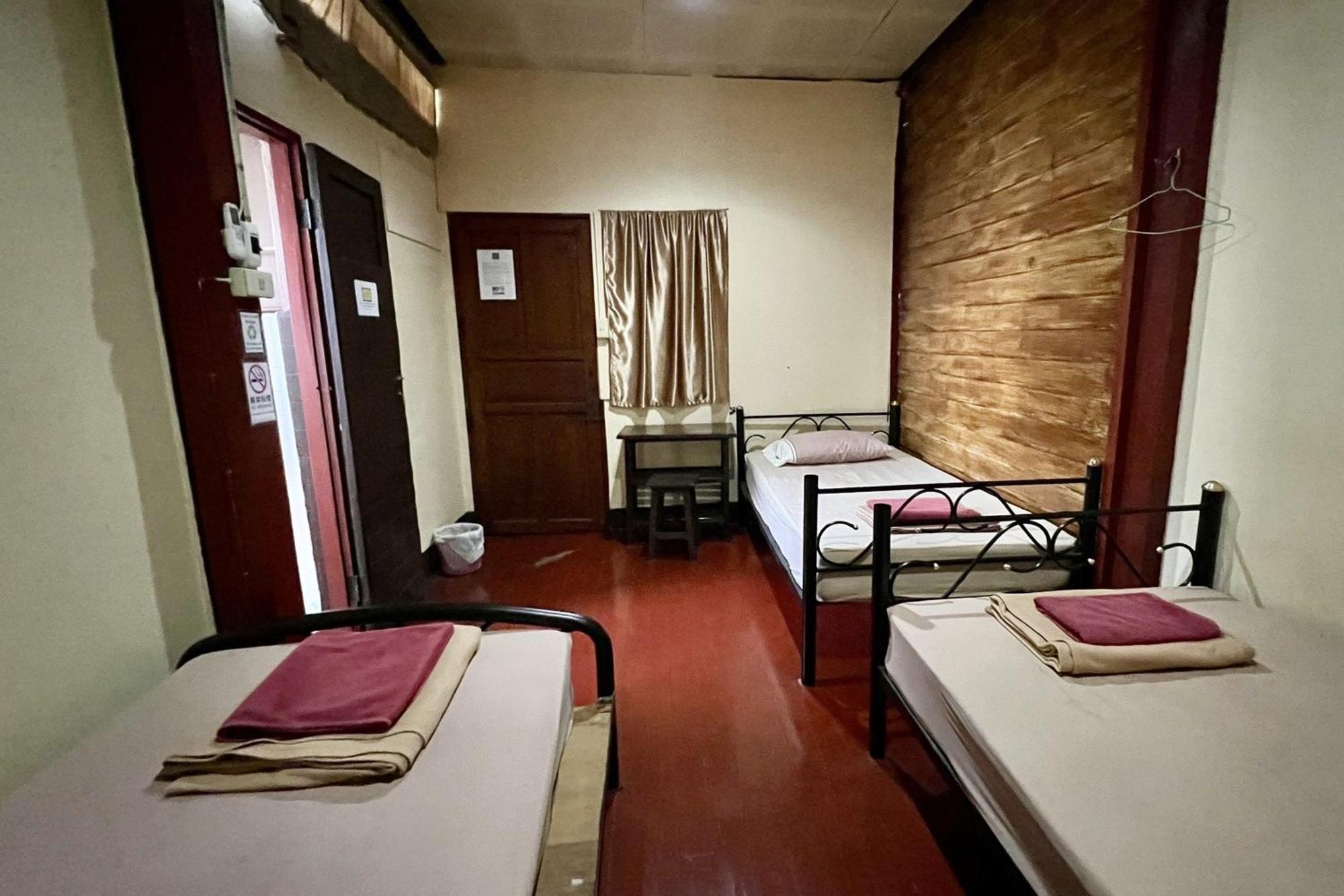 Baan Lanna At Prasingh Hotel Csiangmaj Kültér fotó