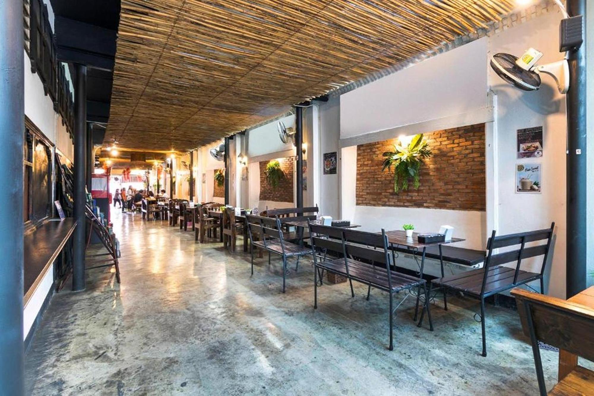 Baan Lanna At Prasingh Hotel Csiangmaj Kültér fotó