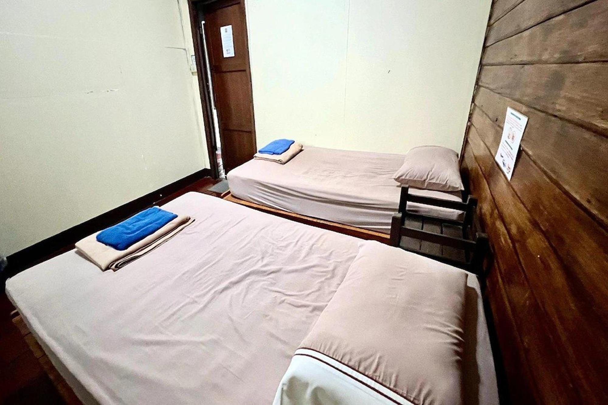 Baan Lanna At Prasingh Hotel Csiangmaj Kültér fotó